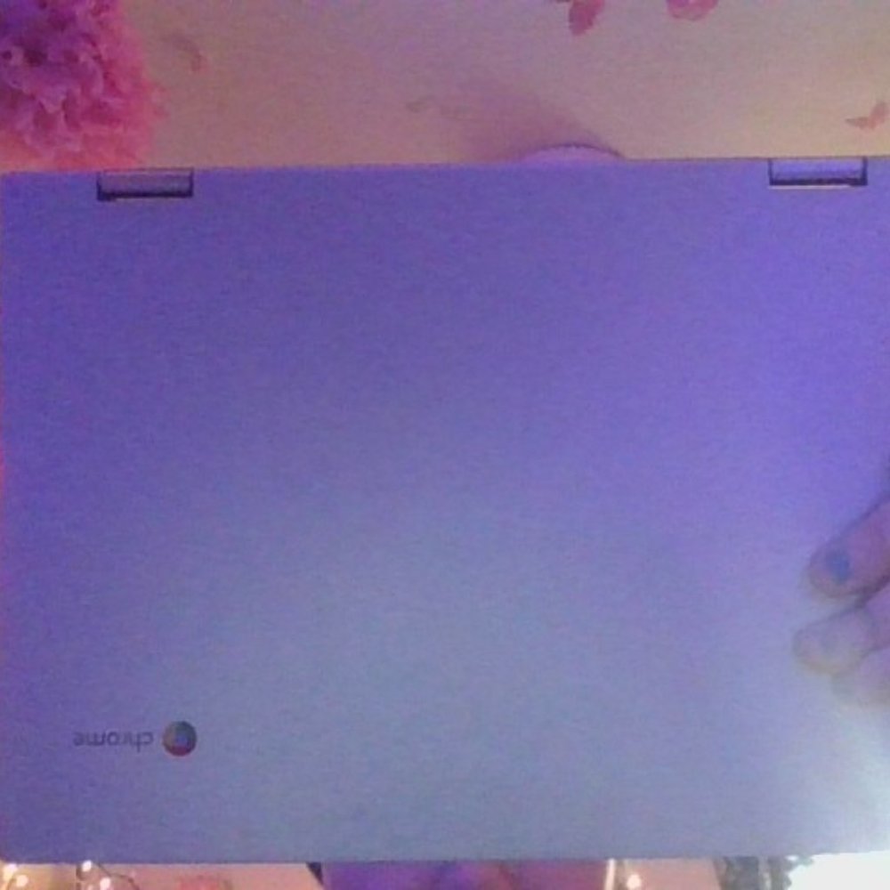 Brand New Lenovo Chromebook C340-11